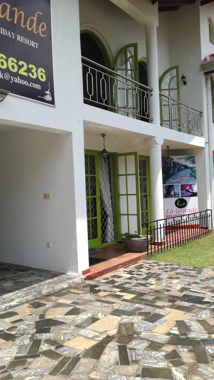 Kandy La Grande Holiday Resort Exterior foto